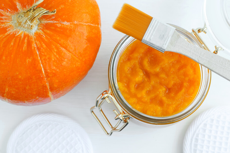 Blueberry pumpkin detox facial treatment feature